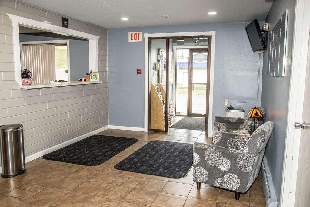 Americas Best Value Inn & Suites Detroit Lakes Interiér fotografie