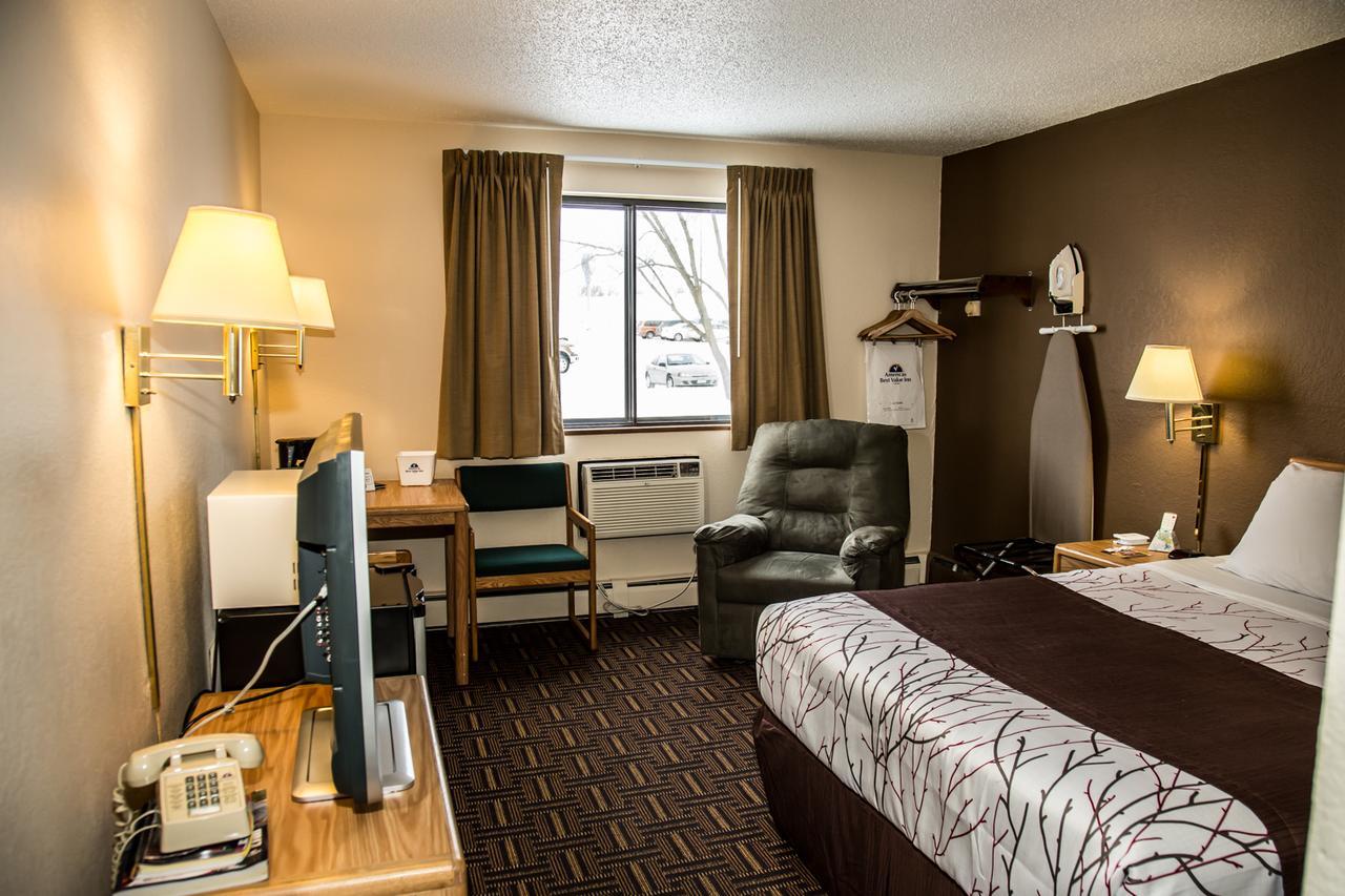 Americas Best Value Inn & Suites Detroit Lakes Exteriér fotografie